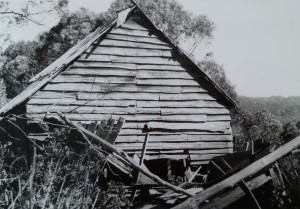 The old miners' hut at Lake Windermere, 27 December 1940. Ron Smith photo courtesy of the late Charles Smith.